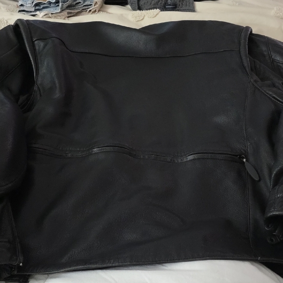 Harley-Davidson Black Performance Jacket - Picture 13 of 16